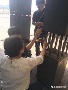 中建二局三公司直營業(yè)務(wù)部一行考察五隆興科技公司