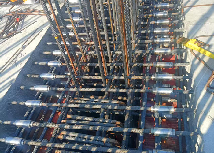 五隆興雙螺套鋼筋連接技術在大體積混凝土預制板拼接中的應用插圖4